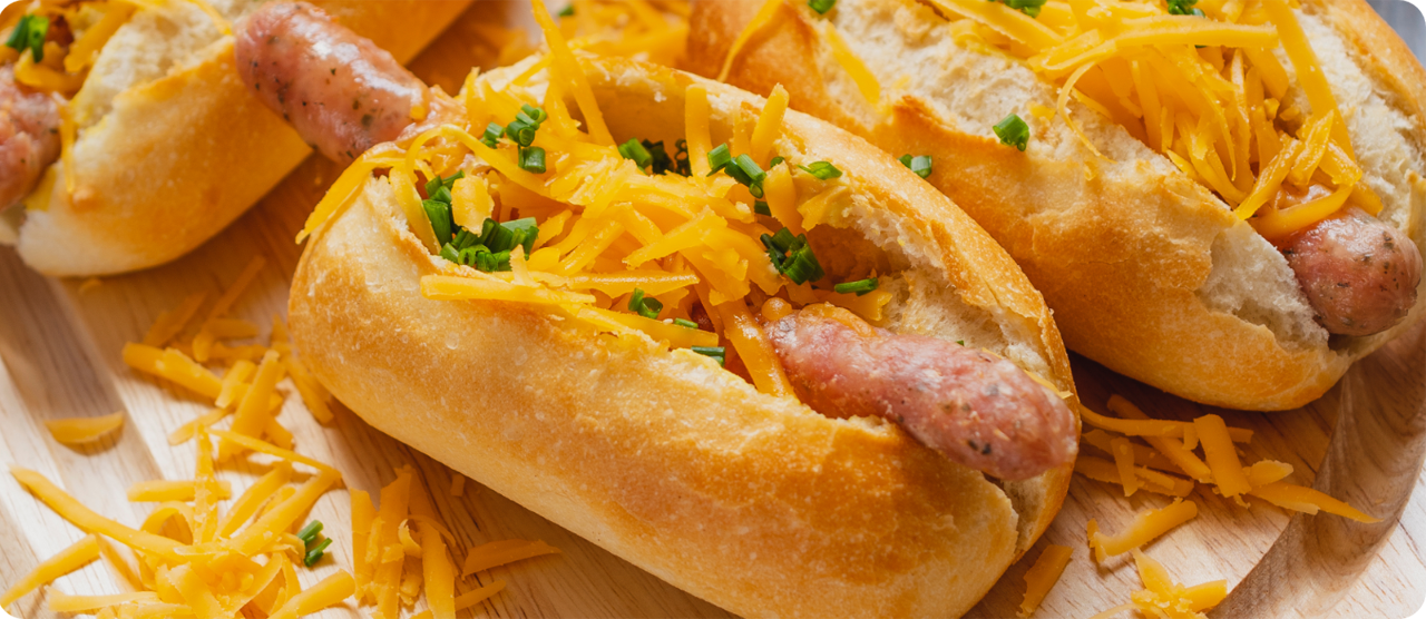 Cheddar bratwurst